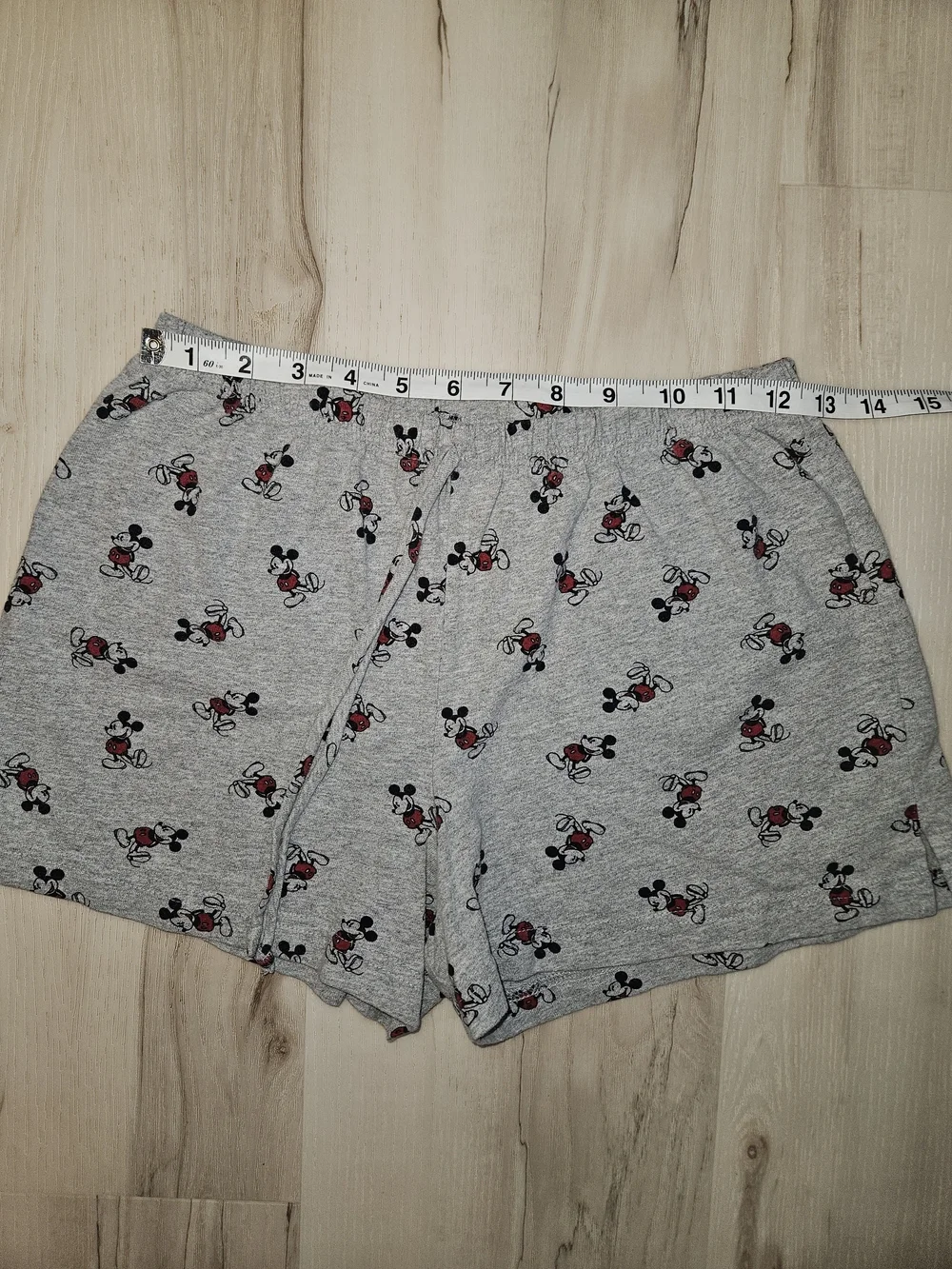 Disney Mickey Mouse Gray Lounge Pajama Shorts Womens M 7-9 Soft Knit Sleepwear